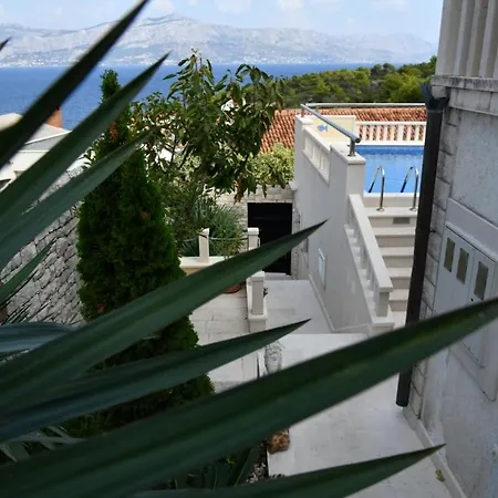 Dalmatinska Hébergement de vacances *